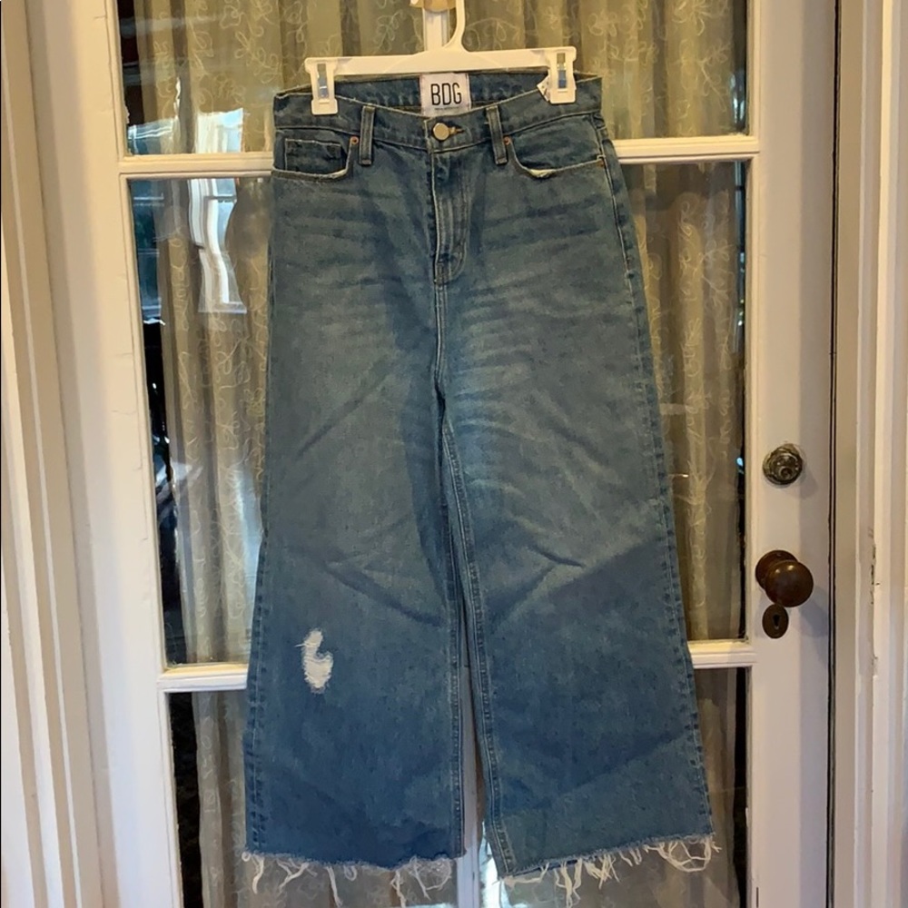 BDG wide leg high-waisted jeans